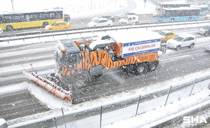 kar-geliyor-ibb-hazir-bekliyor_563bb